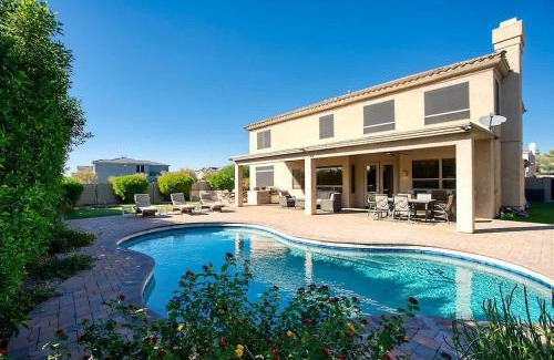 Arabian Views House | Tangerine Sky