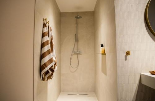 Vasse Apartment | Tante Sien