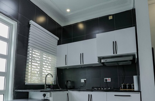 Mbarara Bed & Breakfast | Tanzi Homes Tetsi