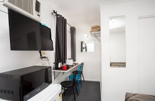 Taree Hotel | Taree Lodge Motel
