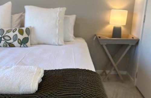 Tarras House | Tarras Serenity Haven - Mountain Views and Calm