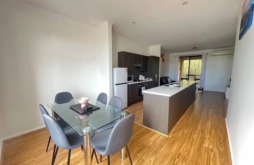 Athol Park Apartment | Tasha's Apartments on Kerry