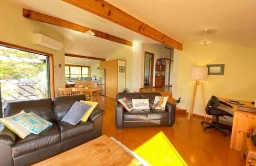 Tata Beach House | Tata Beach Heights - Spectacular Ocean and Bush Views