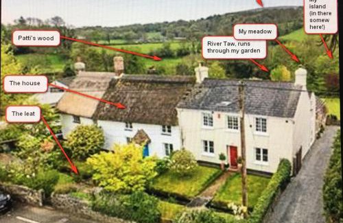 Sticklepath House | Tawleat Children, dogs welcome