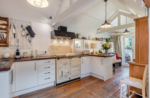 Langham House | Tawny Cottage - Two Bedroom House, Sleeps 4