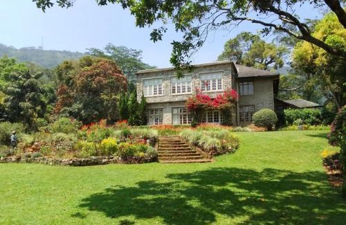 Deltota Hotel | Taylors Hill Boutique Hotel by A&A Leisure