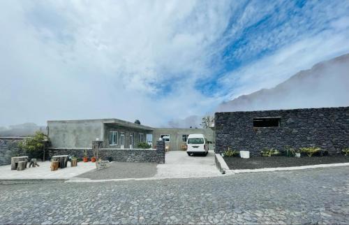 Sao Filipe Bed & Breakfast | TCHAN LOVe