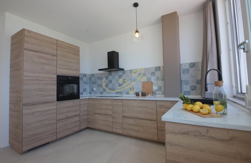 Capitolo Villa | TD Villa Maestrale Luxury Pool & Sea View