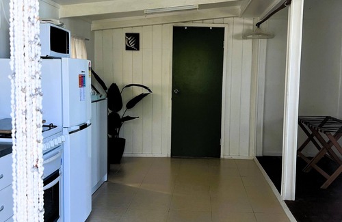 Tapere of Titikaveka Cottage | Te Rito Lagoon Villas