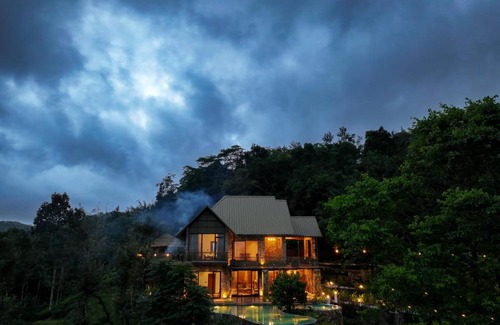 Elappara Villa | Tea & Tranquility by Moksha Stays