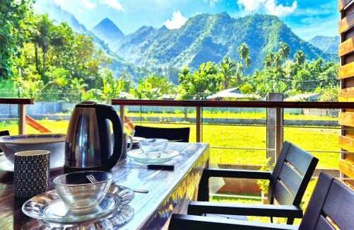 Taiarapu-Ouest Apartment | Teahupo'o Lodge Tahiti - Fare Terre et Mer - climatisé - canoe et paddle
