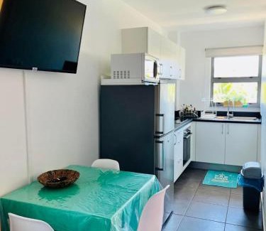 Pa'ofa'i Apartment | Tehautahi Cozy Lodge 1