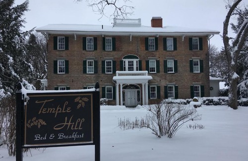 Geneseo Bed & Breakfast | Temple Hill Bed and Breakfast
