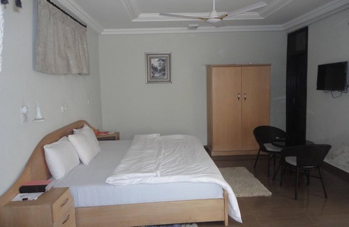 Beyin Hotel | Tenack Beach Resort & Hotel