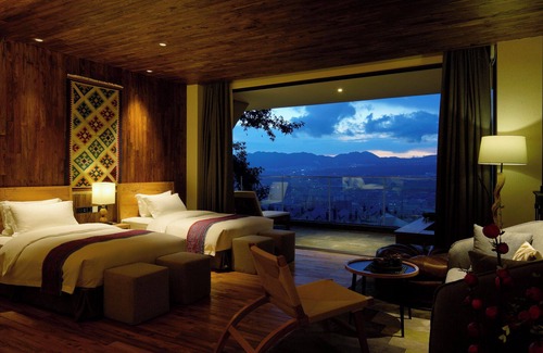 Tengchong Hotel | Tengchong Budu Hot Spring Resort Hotel