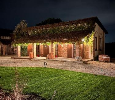 San Damiano dʼAsti House | Tenuta Agricola La Cava- Cantina e Agriturismo