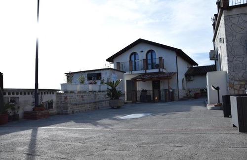 Altavilla Silentina Hotel | Tenuta Ferrara
