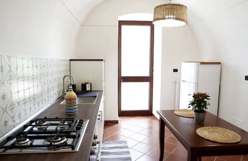 Bisceglie Villa | Tenuta il Carrubo- Historic House
