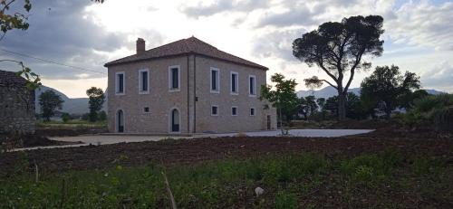 Teggiano Bed & Breakfast | Tenuta Mea