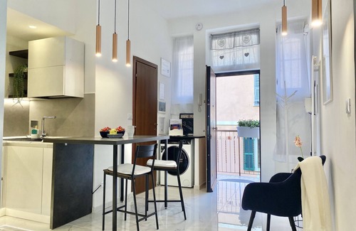 San Teodoro Apartment | TERMINAL apartment, 80 SQM apartment near the aquarium and the city center