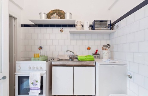 Squinzano Apartment | Terrace Apartment 20 minutes from Lecce