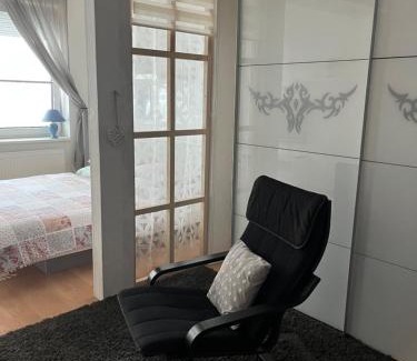 Karlova Ves Apartment | Terrace apartment s 1 spálńou Sofia-parking & Wifi