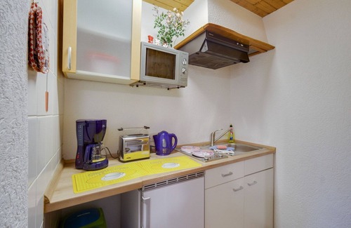 Lichtenhain Apartment | Terrace Retreat in Saxony