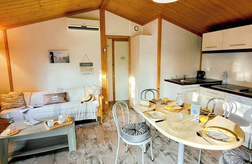 Saint-Denis-d'Oleron RV Rental | Terres de France - Hameaux des Marines