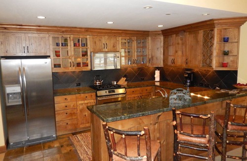 Teton Village Condo | Teton Club 15-35% Off Most Weeks, Ski-in/Out to Tram, Gondola- 4 Hot Tubs & Spa!