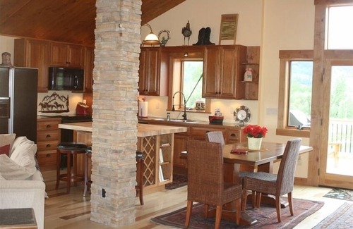 Wilson Cabin | Teton & Pond Views, Horses, Goats, Wildlife; October-November available!