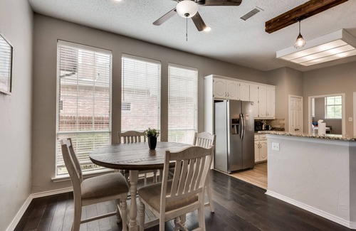 Rowlett House | Texan House Near Lake 4 Bed 3 Bath Hot Tub*