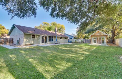 North Austin Civic Association House | Texas Retreat with Patio, Fireplace and Fenced-In Yard