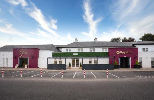 Castlebar Hotel | TF Royal Hotel & Theatre