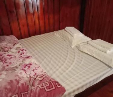 Quang Uyen House | THAI'S Homestay