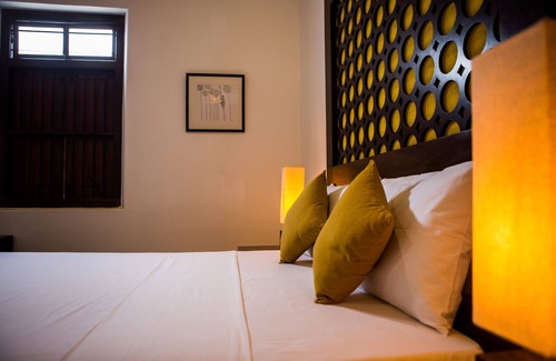 Jaffna Hotel | Thambu Illam