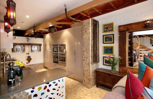 Windsor House | Thames riverside location with direct Windsor Castle views, re-open now!