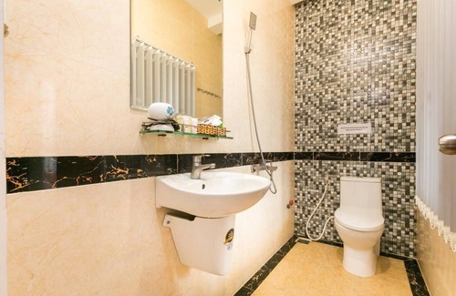 Korean Industrial Zone Hotel | Thanh Tuyen Hotel by Bay Luxury