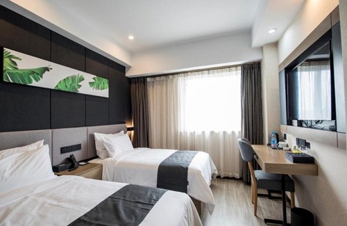 Wuxi Hotel | Thank Inn Chain Hotel Jiangsu Wuxi Jiangyin City Yushan Bay