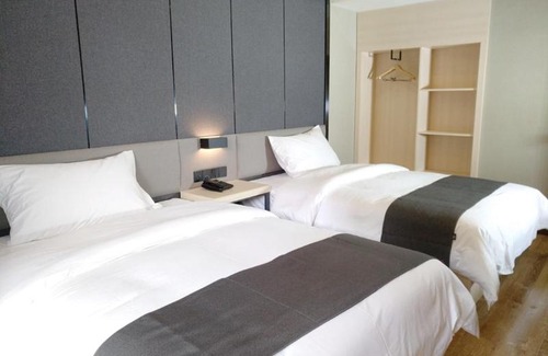 Yuechi County Hotel | Thank Inn Plus Hotel Sichuan Guang'an Yuechi County Tianlong Street Store