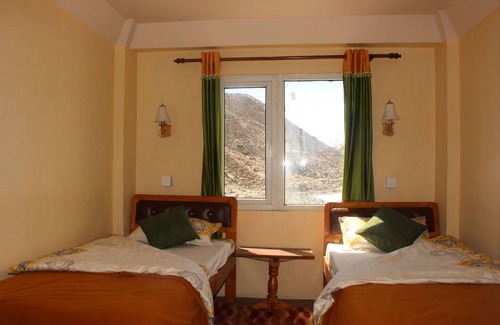 Gokyo Hotel | Thanka Inn Gokyo