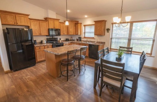 Rome House | The 13th Hole Lake Arrowhead - Golf/Fish/Hunt/ATV