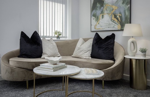 Blackpool Town Center Apartment | The 1878 Apartment 2
