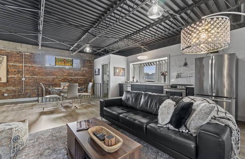 Fort Wayne House | The 418. An 1866 Build with Modern Comforts