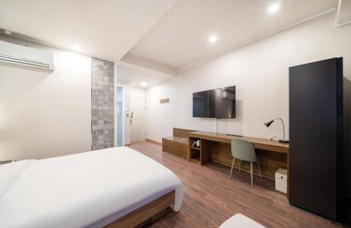 Gumi Hotel | The 7 Business Hotel