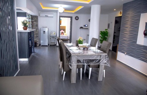 Oran Apartment | The Adress Residence