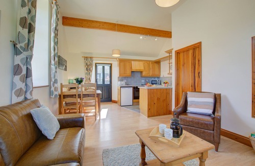 Aldborough House | The Aldborough - Two Bedroom House, Sleeps 4