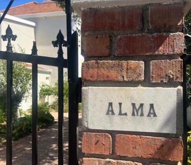 Rosebank Bed & Breakfast | The Alma House 1900