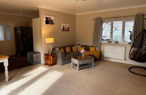 Street Apartment | The Annexe