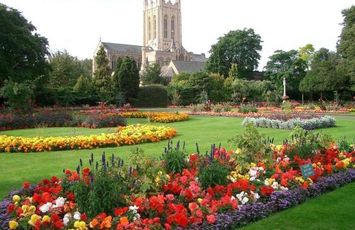 Mildenhall Apartment | The Annexe II