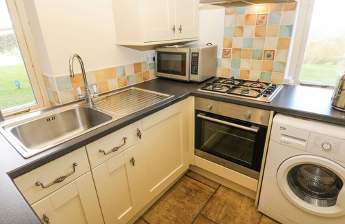 Sutton-in-Craven Cottage | THE ANNEXE, pet friendly, with a garden in Skipton